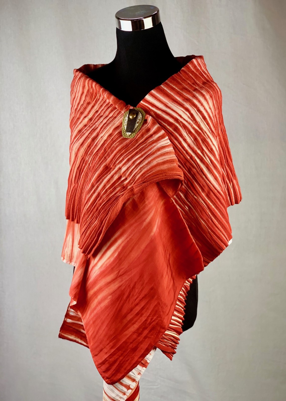 Trunk Show Features Textile Artist Diane Kuehn
