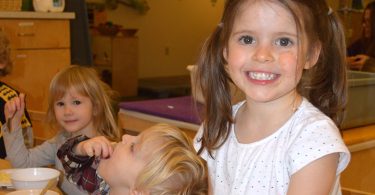 Healthy Food Makes a Happy Child - Rainbow in My Tummy