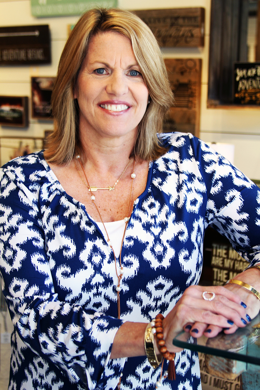 Clothing and Gifts at Robin Blu