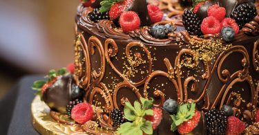The Laurel Guide to Wedding Desserts