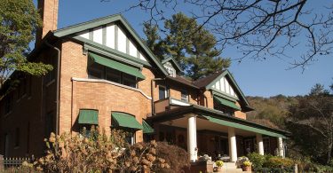 The Historic Sunnyside Inn