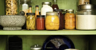 The Carolina Table: North Carolina Writers on Food