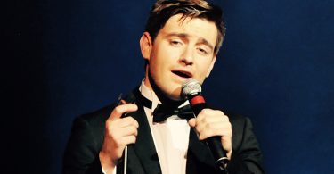 Emmet CahillChristmas In Ireland Concert
