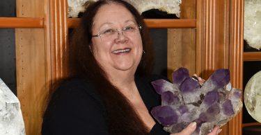 Points of Light Crystal and Mineral Gallery