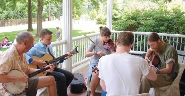 Programs at Smith-McDowell House Preserve Traditional Appalachian Music