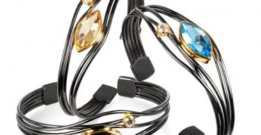 Q Evon Jewelry Design Hosts Holiday Sale
